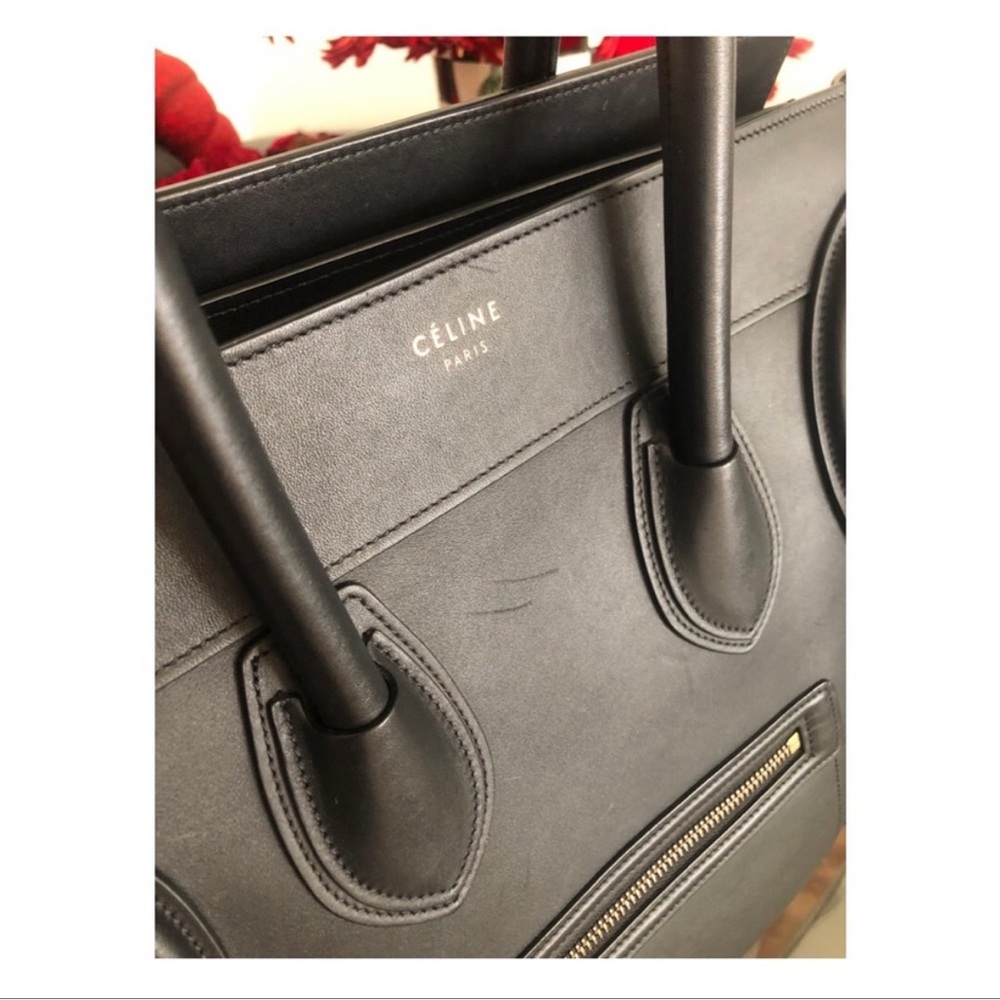 Celine luggage bag in smooth with Gold Hardware - Picture 5 of 7